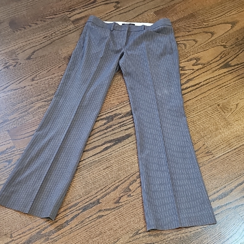 BCBGMaxAzria Women's Low-Rise Flare Charcoal Pinstripe Pants - Picture 2 of 9
